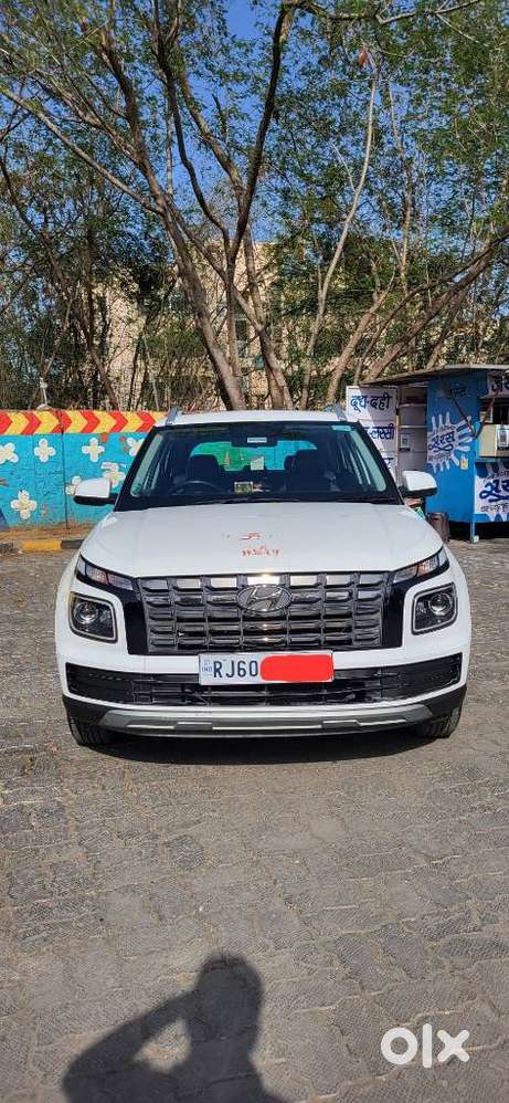 Hyundai Venue S (o) 1.2 Petrol Knight Edition, 2025, Petrol