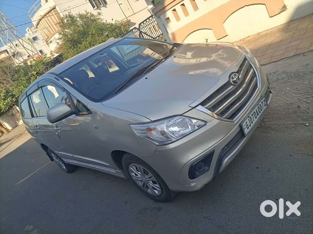 Toyota Innova 2.5 G4 Diesel 8-seater, 2016, Diesel