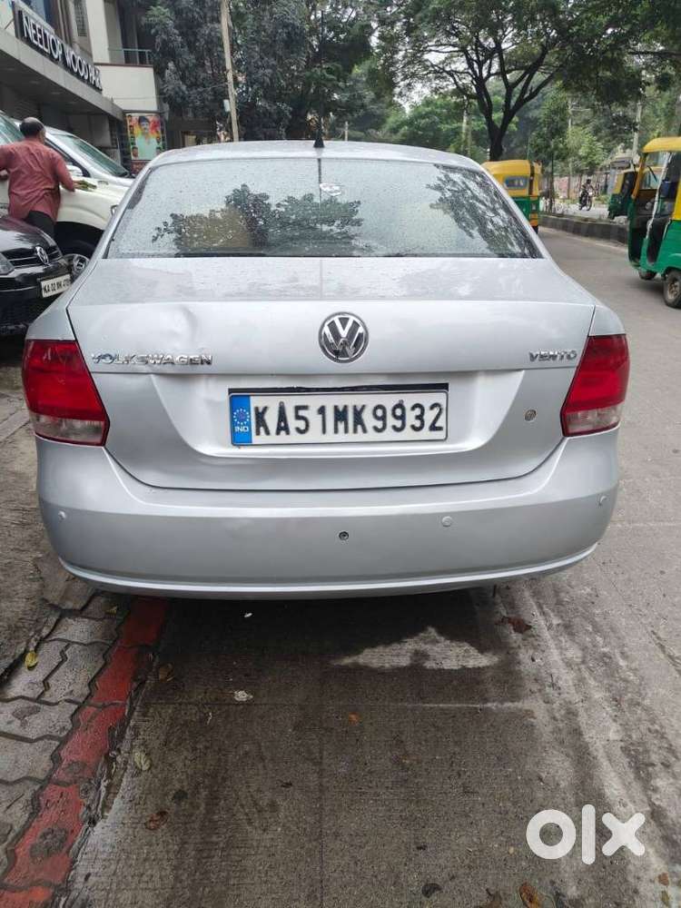 Volkswagen Vento 2010-2013 Petrol Trendline, 2011, Petrol