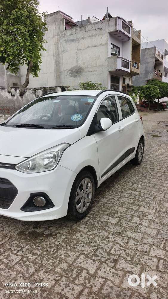 Hyundai Grand I10 2016-2017 Sportz Cng, 2016, Cng & Hybrids