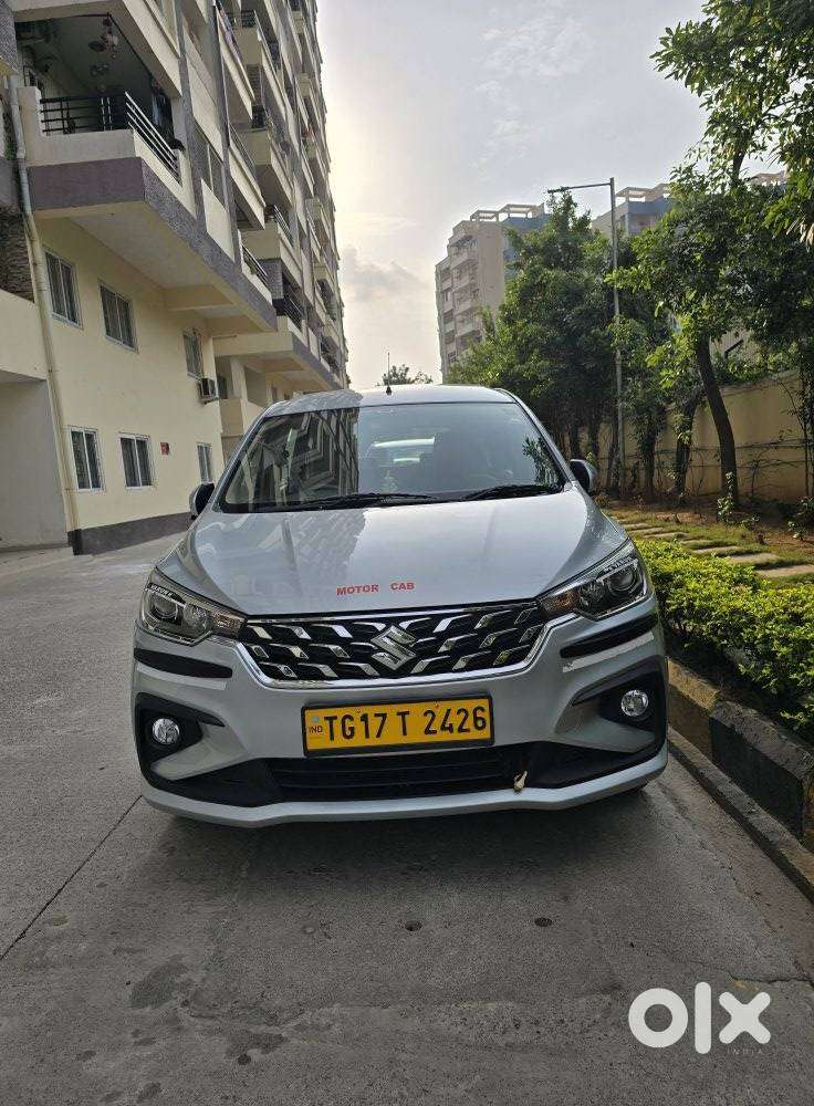 Maruti Suzuki Ertiga Vxi Shvs At, 2025, Petrol