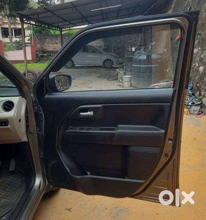 Maruti Suzuki Wagon R 1.2 Zxi, 2023, Petrol