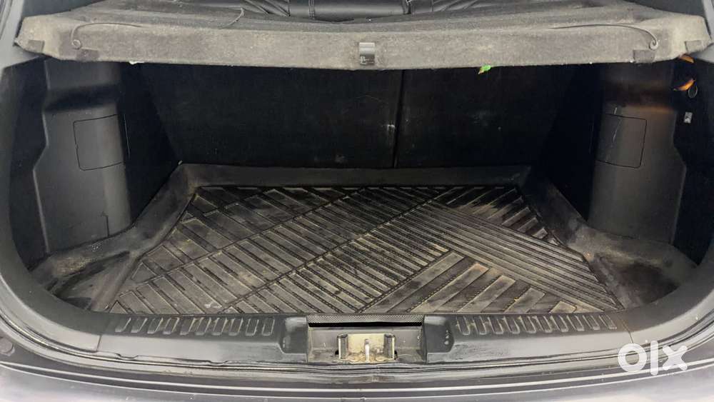 Maruti Suzuki Vitara Brezza 1.5 Zxi, 2022, Petrol