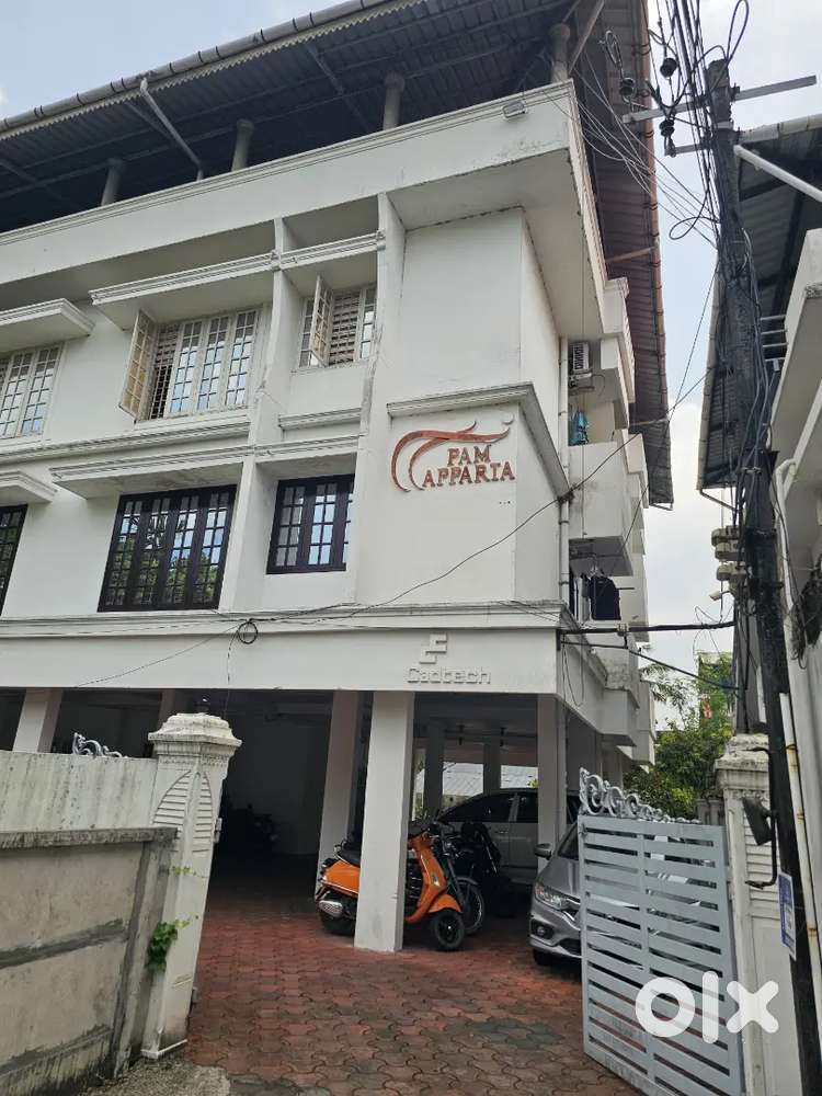 2Bhk Apartment For Sale in Vennala Palarivattom.