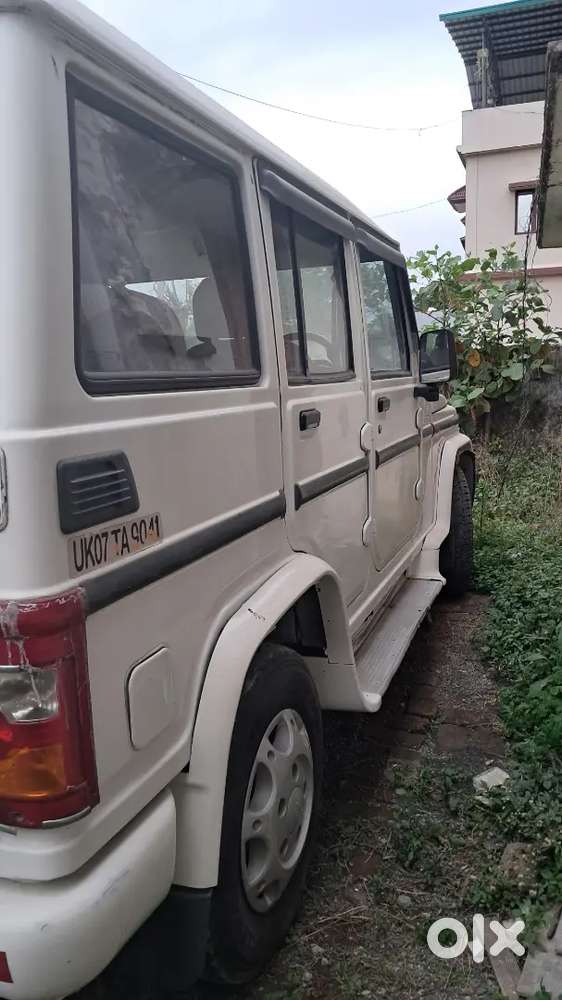 Mahindra Bolero 2015 Diesel Well Maintained