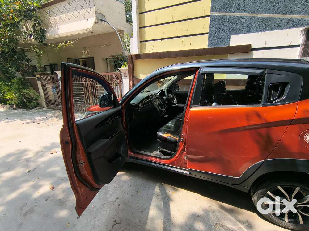 Mahindra Kuv100 Petrol 2018 Top Model Car