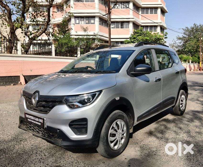 Renault Triber Rxl, 2022, Petrol