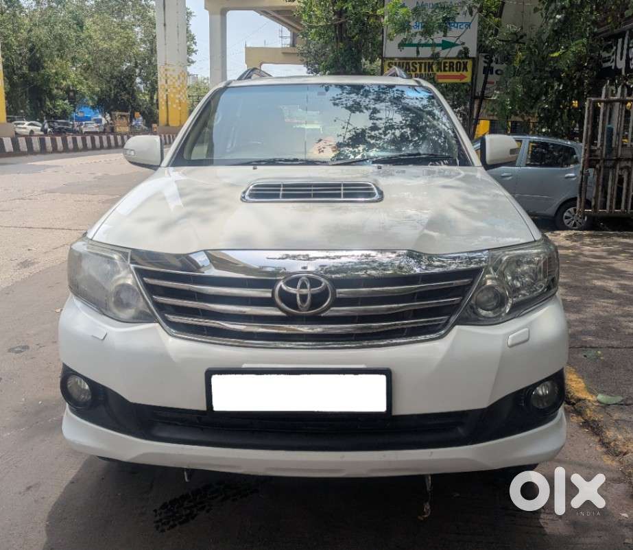 Toyota Fortuner 4x2 Manual, 2013, Diesel