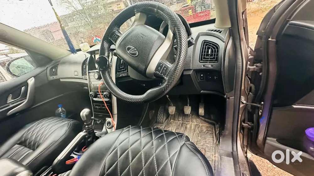 Mahindra Xuv500 2019 Diesel 80000 Km Driven