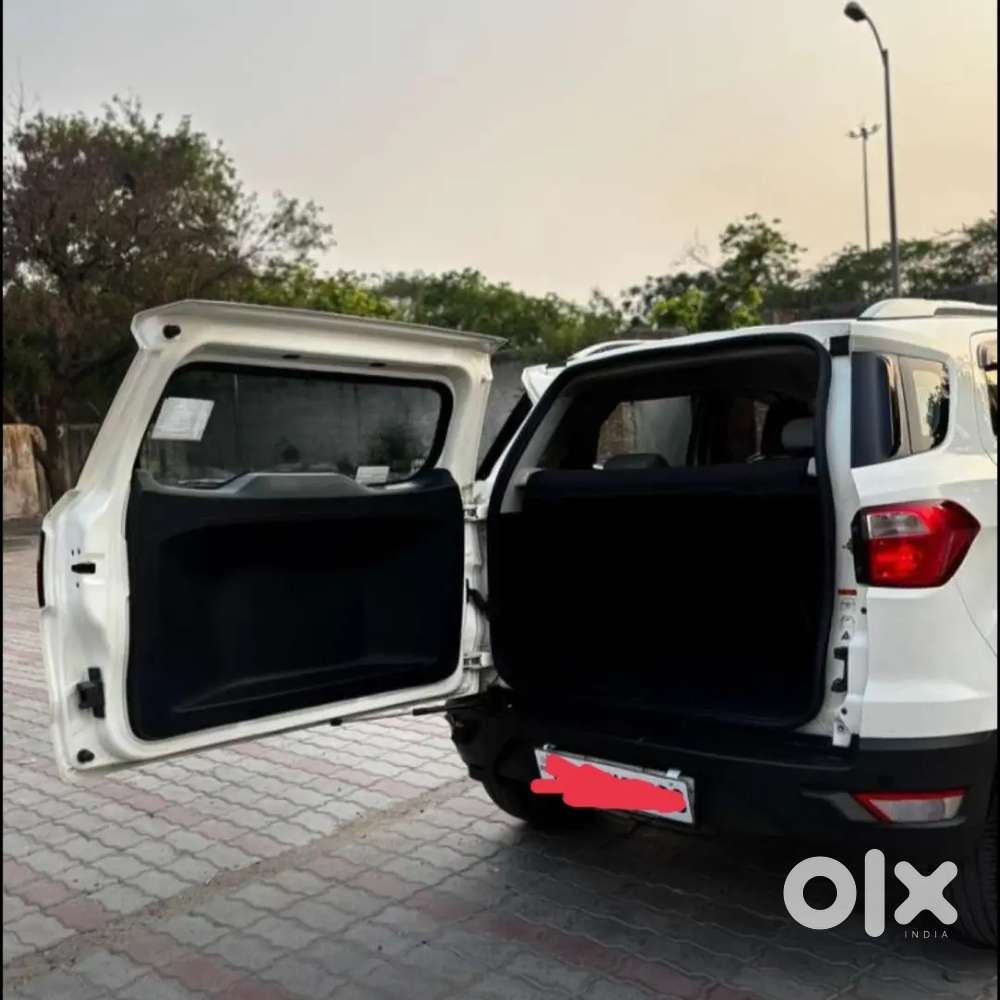 Ford Ecosport 2015 Diesel 82000 Km Driven
