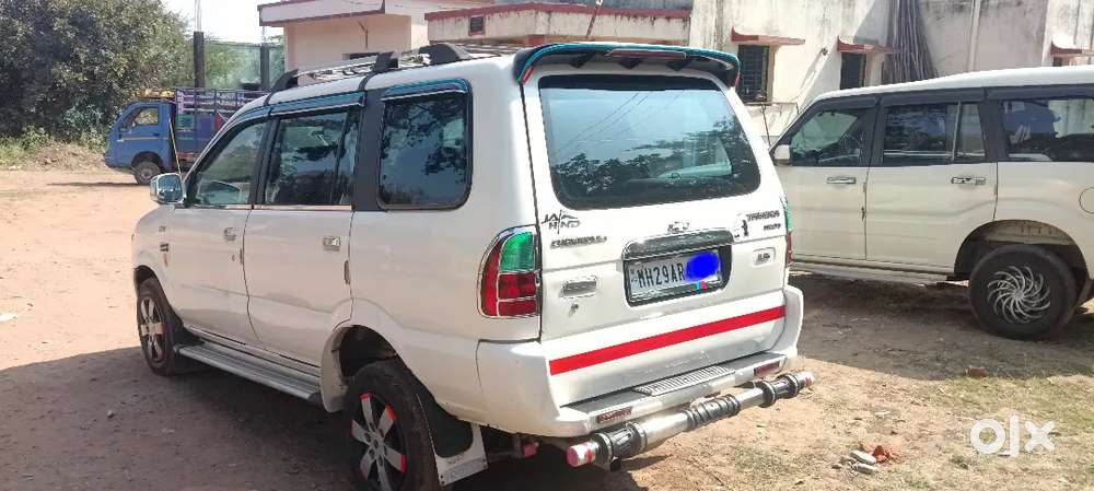 Chevrolet Tavera 2016 Diesel 180000 Km Driven 11-11-2016