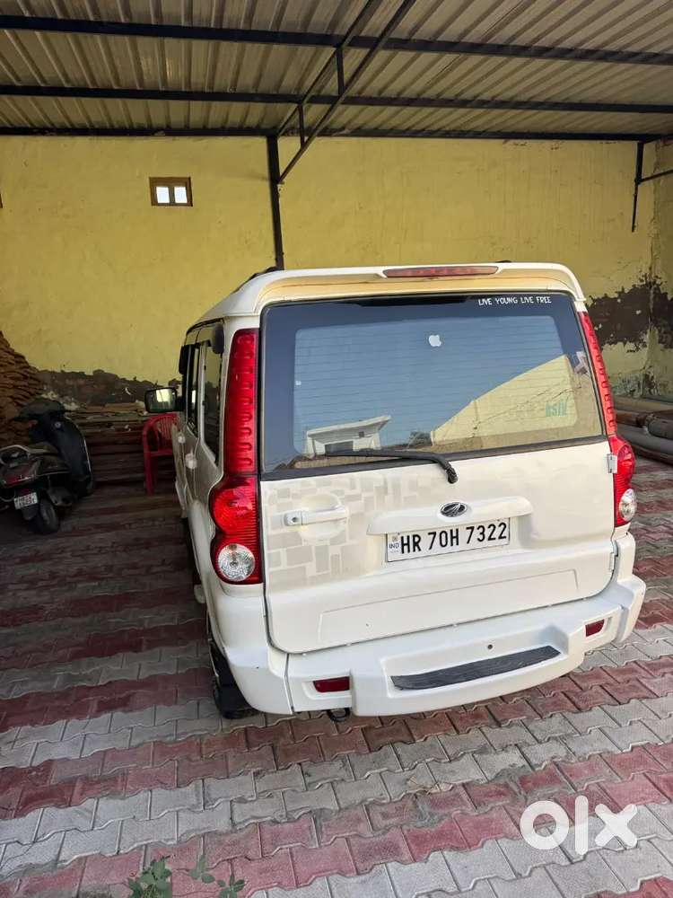 Mahindra Scorpio Classic 2011