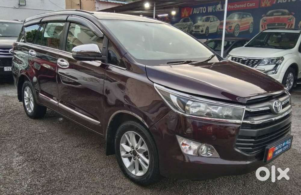 Toyota Innova Crysta 2.4 G Mt 8s, 2016, Diesel