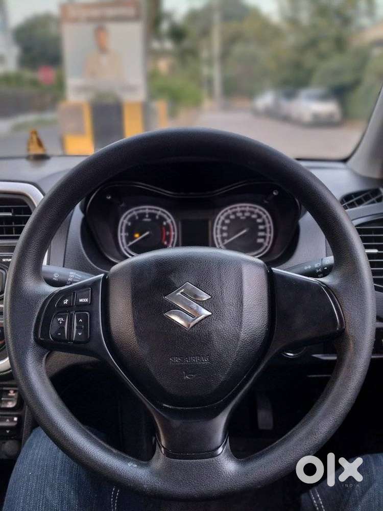 Maruti Suzuki Brezza 1.5 Vxi Smart Hybrid, 2021, Petrol