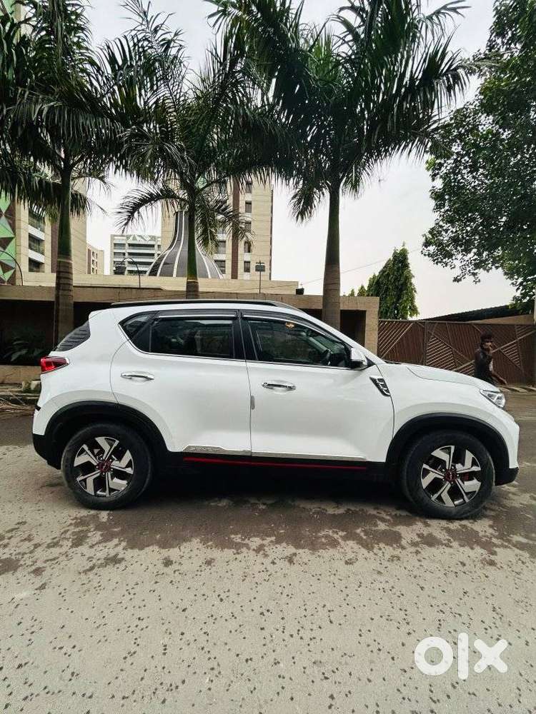 Kia Sonet, 2023, Petrol