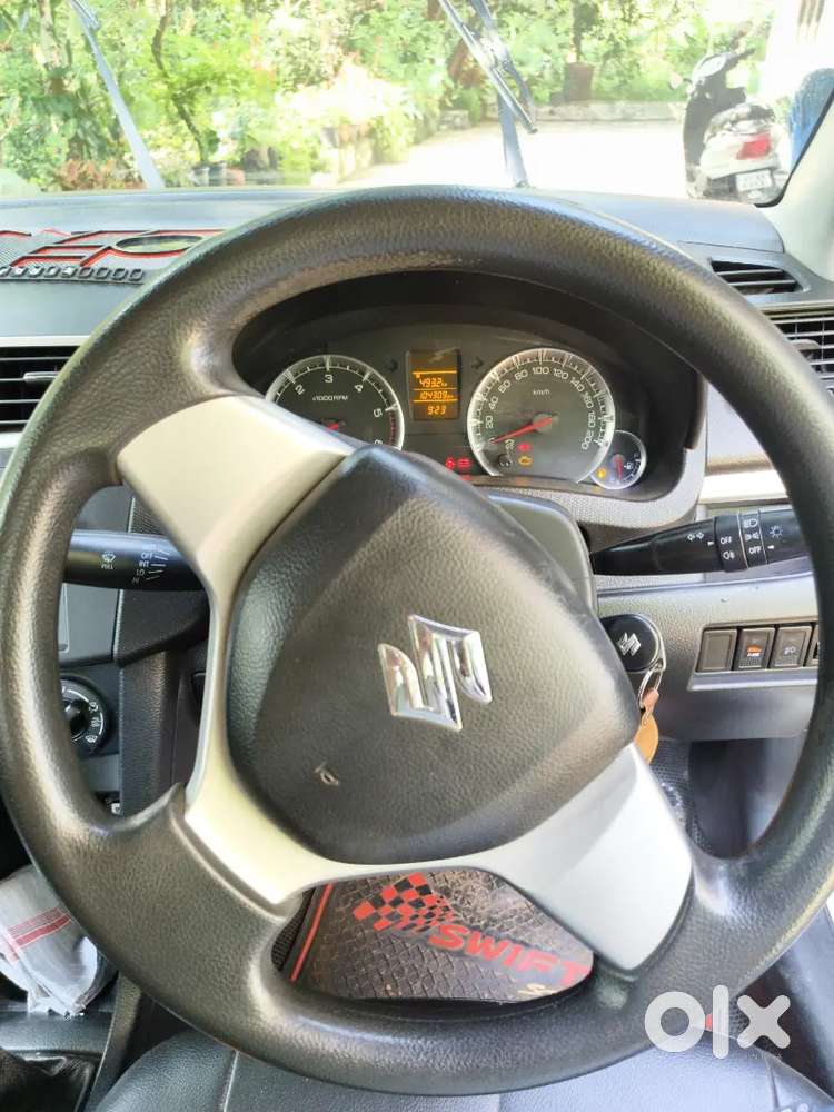 Maruti Suzuki New-gen Swift 2013 Diesel 105000 Km Driven