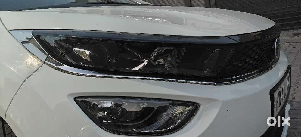 Tata Altroz Xz Petrol New Condition