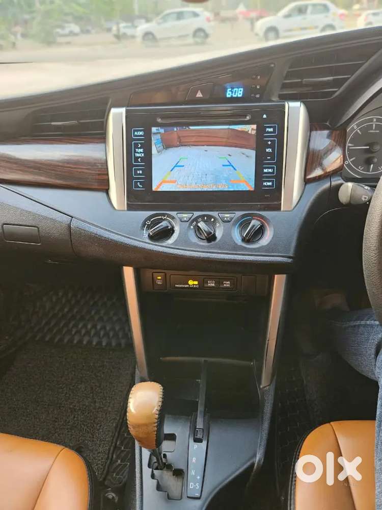 Toyota Innova Crysta 2.8 2019