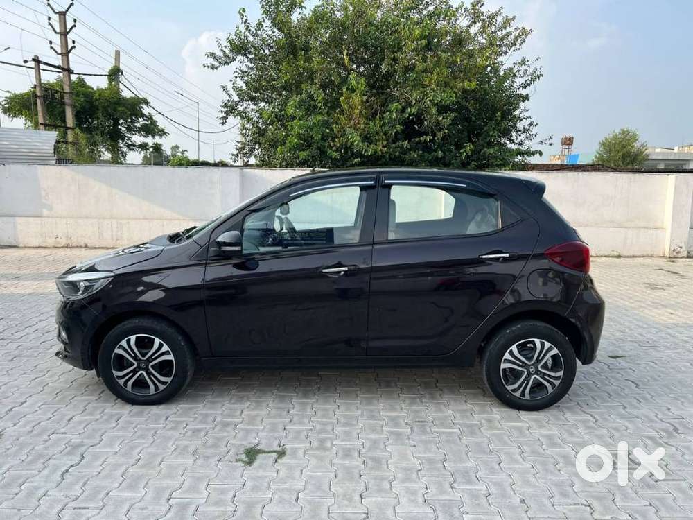 Tata Tiago Xz Plus Cng Dual Tone, 2023, Cng & Hybrids
