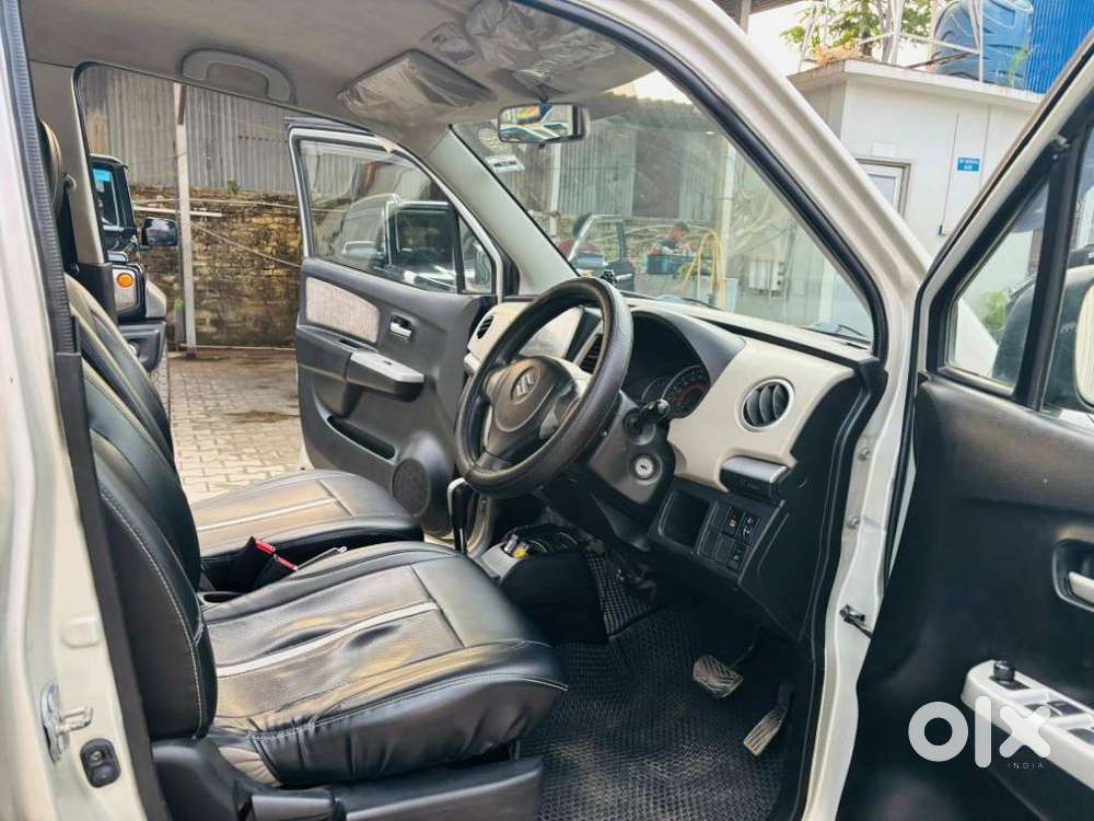 Maruti Suzuki Wagon R 1.0 Vxi Amt, 2016, Petrol
