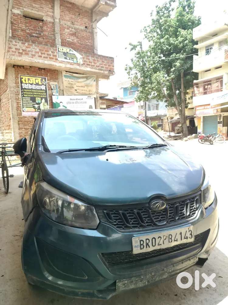 Mahindra Marazzo 1.5 M2 2020 मैनुअल