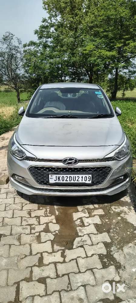 Hyundai I20 2015 Petrol Well Maintained
