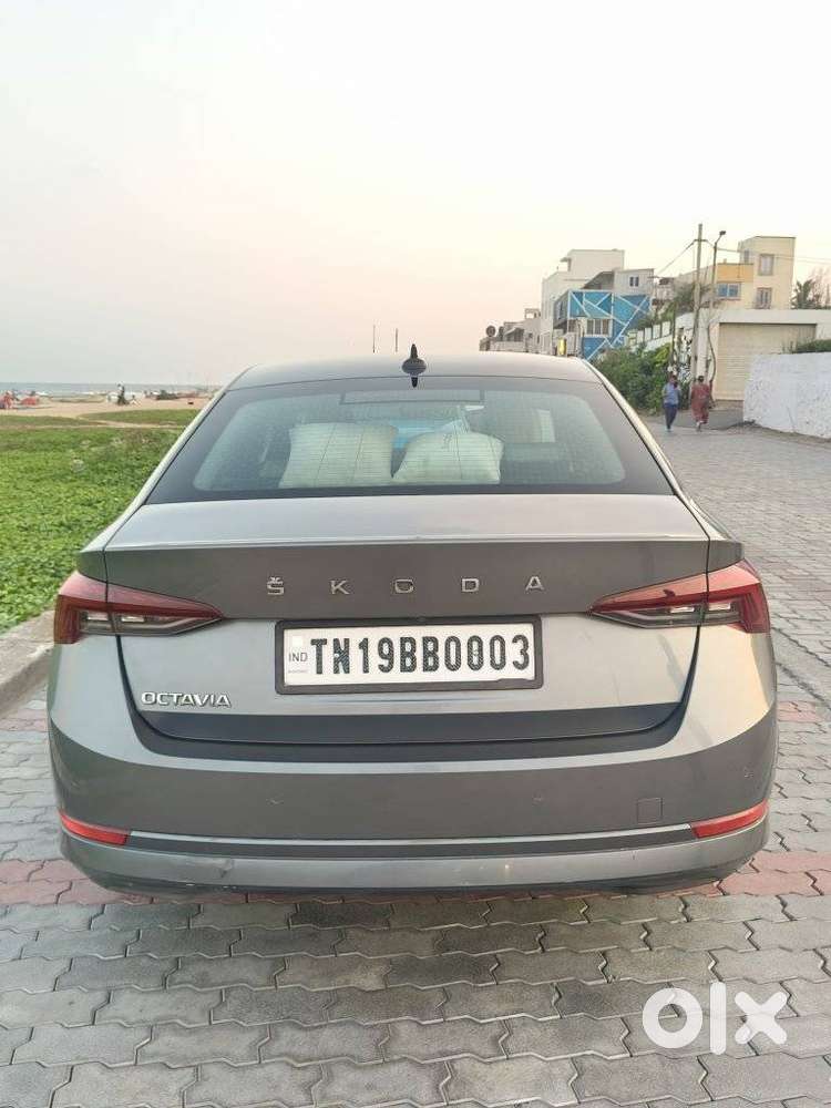 Skoda Octavia 2.0 L K Tsi At, 2022, Petrol