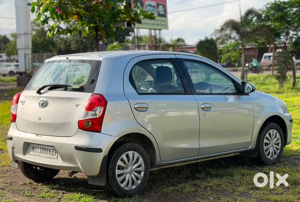 Toyota Etios 1.5 V, 2016, Petrol