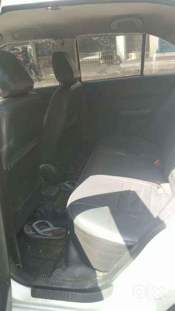 Maruti Suzuki Dzire Tour 2015