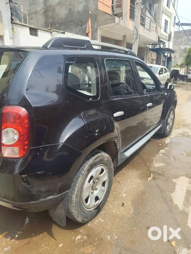 Renault Duster  2013 Turbo And Pickup Issue