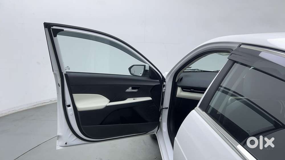 Hyundai Verna Ex 1.5 Petrol Mt, 2024, Petrol