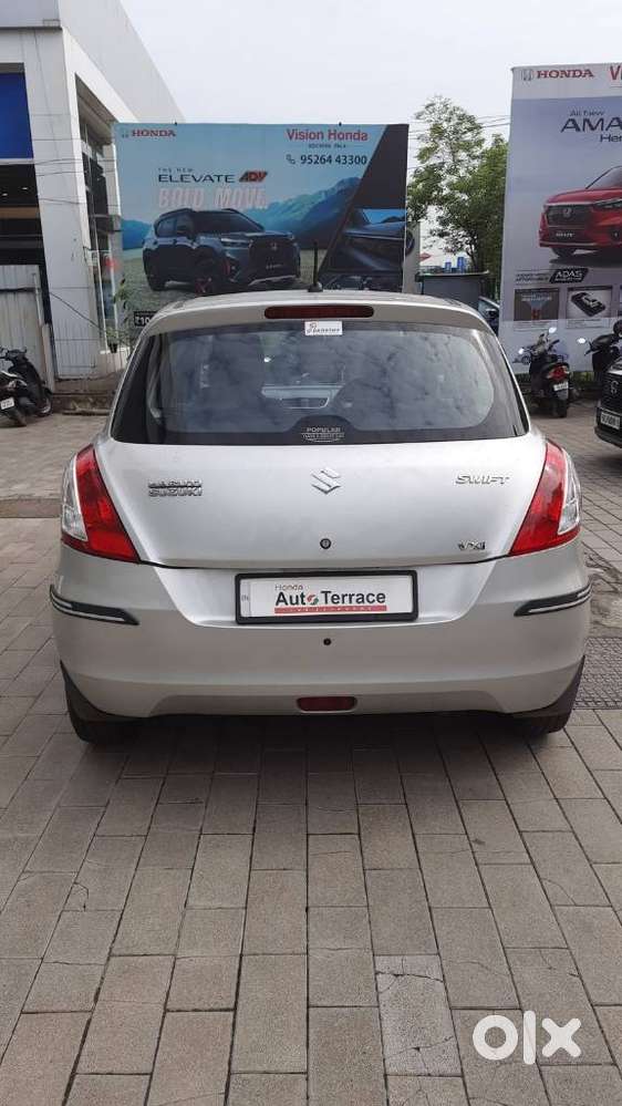 Honda Jazz V Mt Privilege, 2018, Petrol