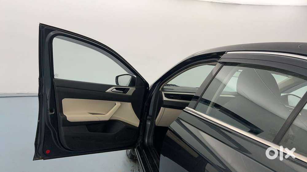 Volkswagen Virtus 1.0 Topline Tsi, 2023, Petrol