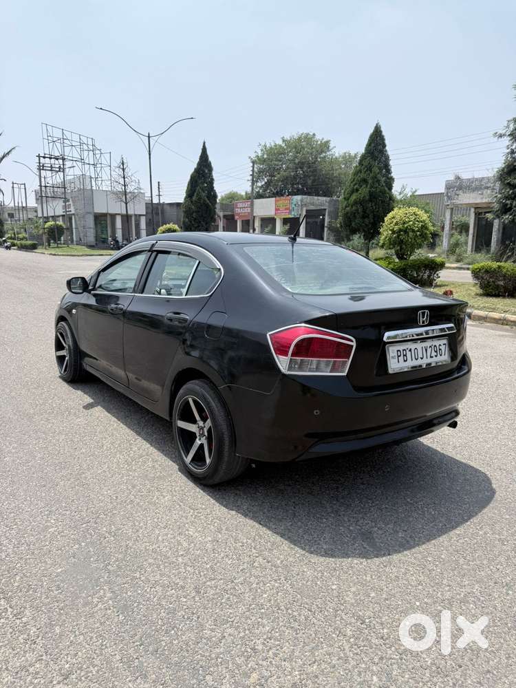 Honda City 2008-2011 1.5 V Mt Exclusive, 2010, Petrol