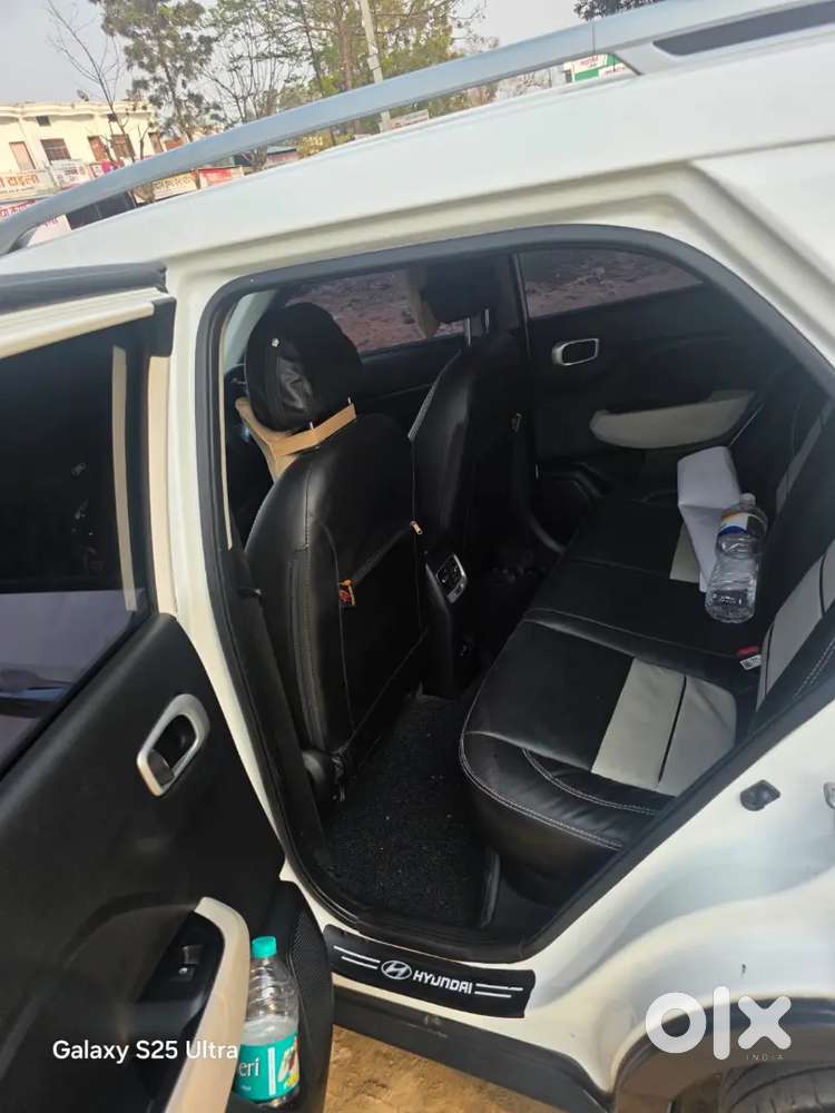 Hyundai Venue 2025 Petrol Good Condition