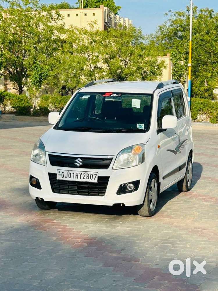 Maruti Suzuki Wagon R Vxi 1.0, 2018, Petrol