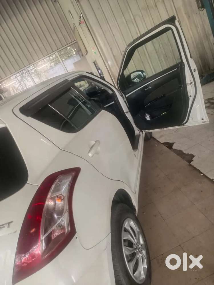 Maruti Suzuki Swift 2013 Diesel 120000 Km Driven