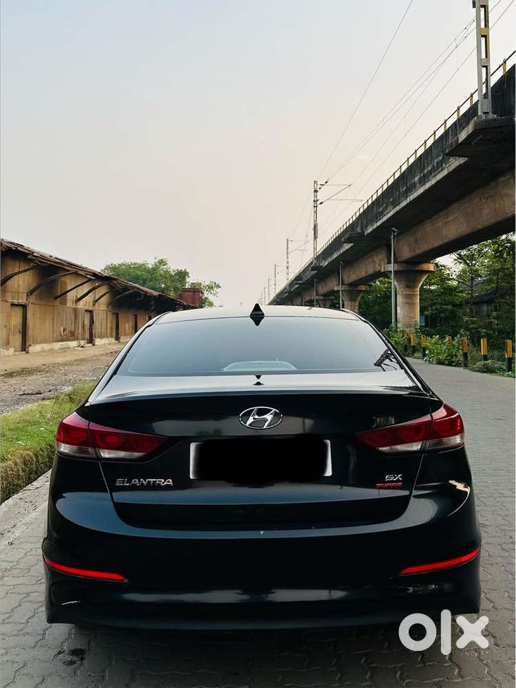 Hyundai Elantra 2.0 Sx Option Petrol Automatic Sunroof