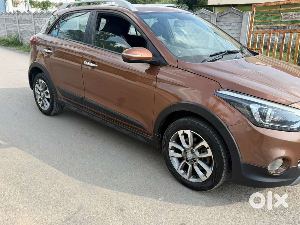 Hyundai I20 Active 2018 Petrol Well Maintained