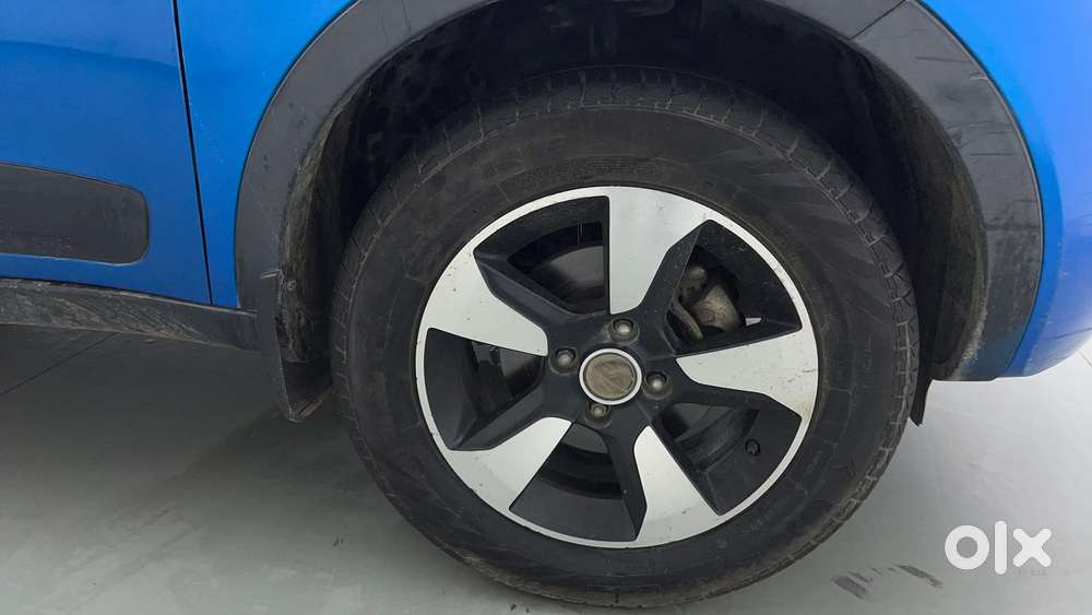 Tata Nexon 1.2 Revotron Xz Plus, 2019, Petrol