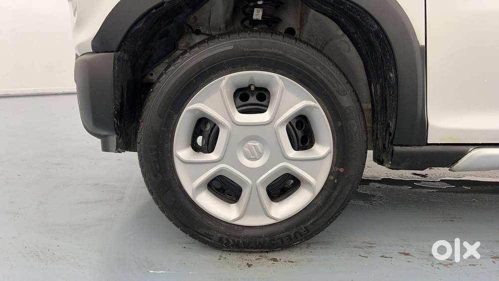Maruti Suzuki S-presso Vxi, 2024, Petrol