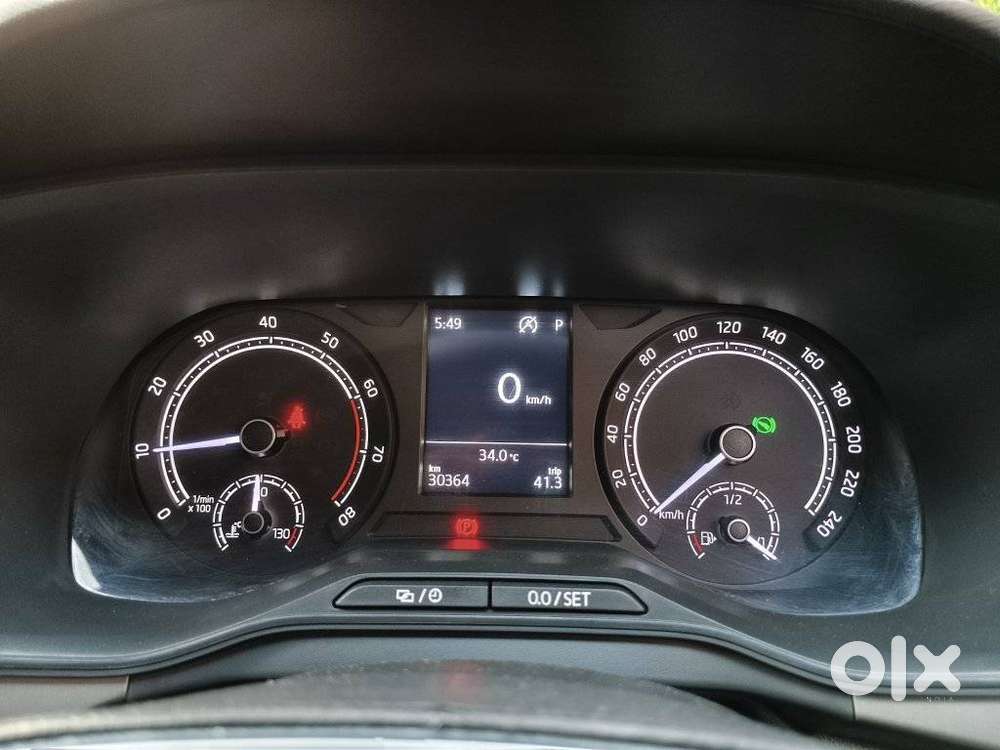 Skoda Kushaq 1.0 Tsi Ambition, 2023, Petrol