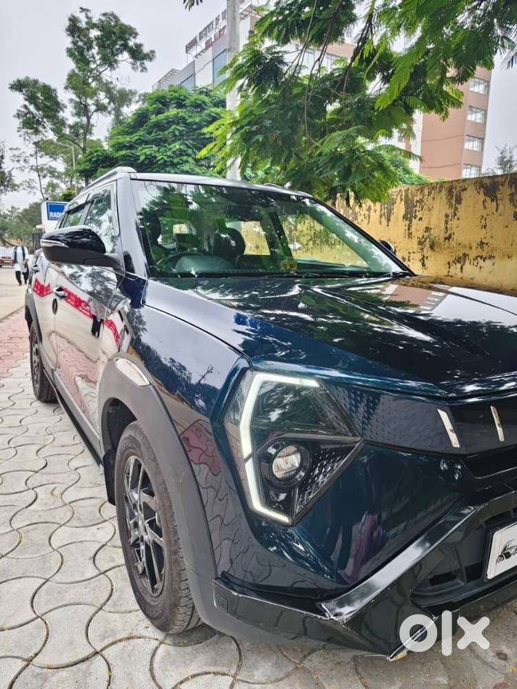 Mahindra Xuv 3xo Ax7l Petrol Mt, 2025, Petrol