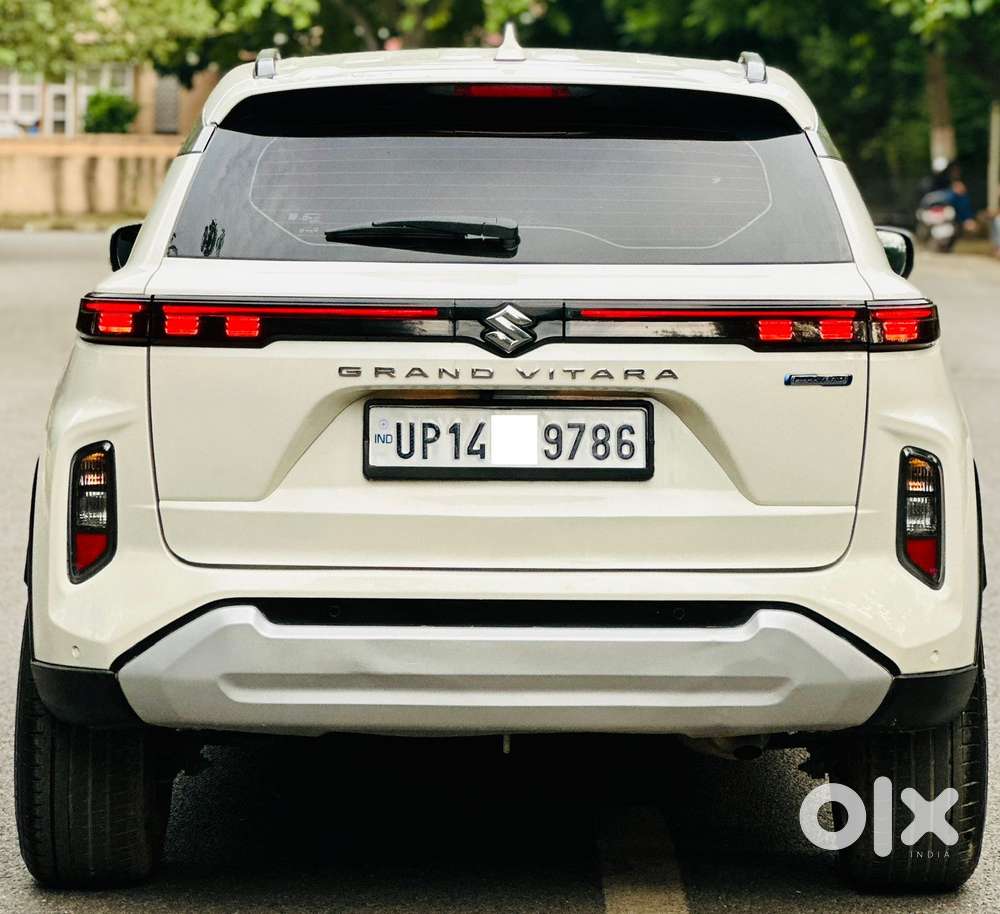 Maruti Suzuki Grand Vitara Smart Hybrid Alpha, 2024, Petrol