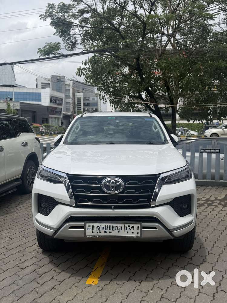 Toyota Fortuner 4x2 At 2.8 Diesel, 2022, Diesel