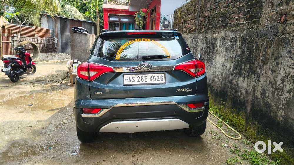 Xuv300 W8 (o)