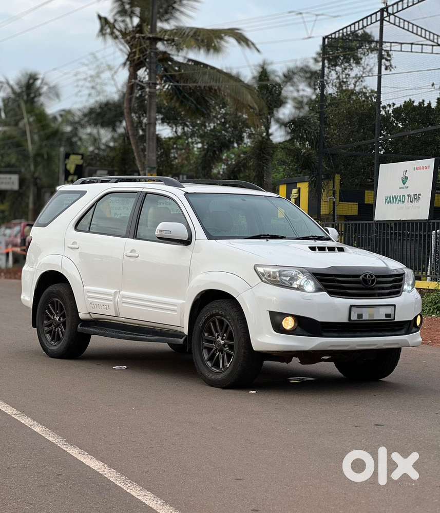 Toyota Fortuner 3.0 4x2 Automatic, 2014, Diesel