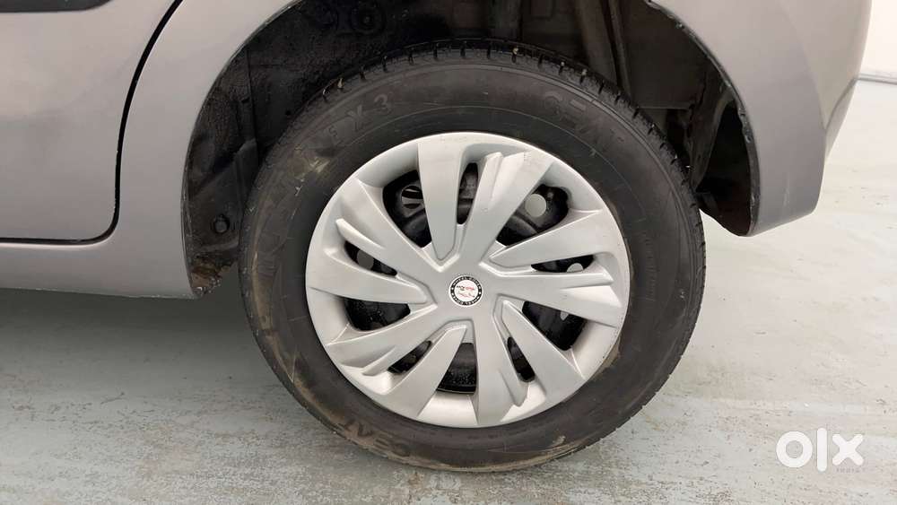 Maruti Suzuki Celerio 1.0 Vxi Amt, 2014, Petrol