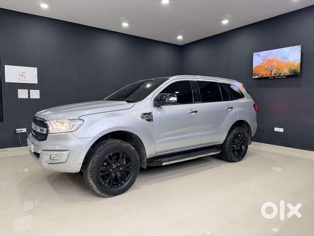 Ford Endeavour 3.2 Titanium At 4x4, 2017, Diesel