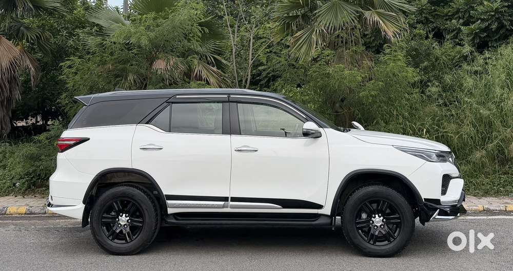 Toyota Fortuner Leader Edition (at), 2025, Diesel